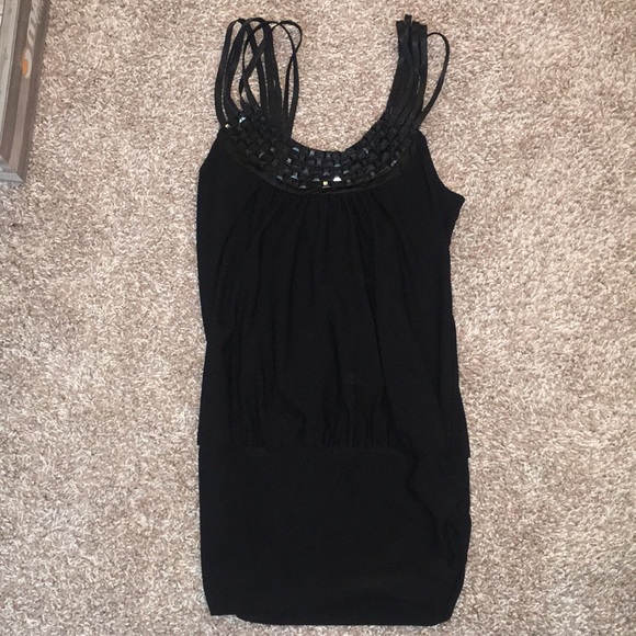 Classy Tank - Picture 2 of 3